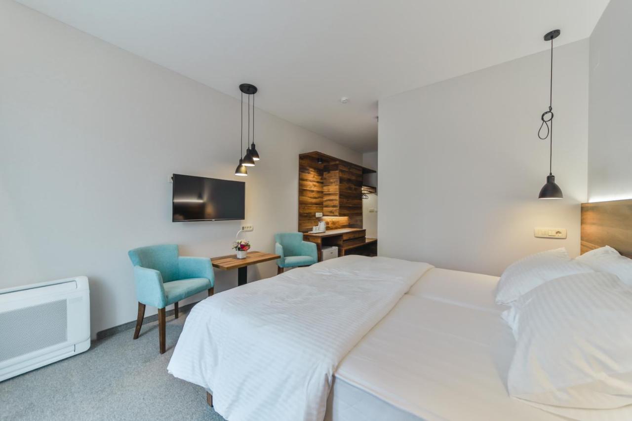 Vladimir Hotel 4*